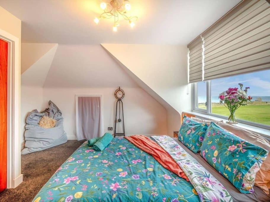 Sea View Cottage Inverallochy Exterior photo